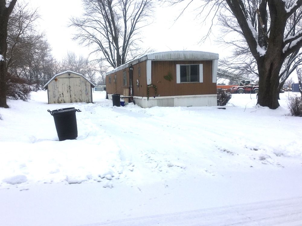 Villa Village: 2404 N 8th St, Red Oak, IA 51566